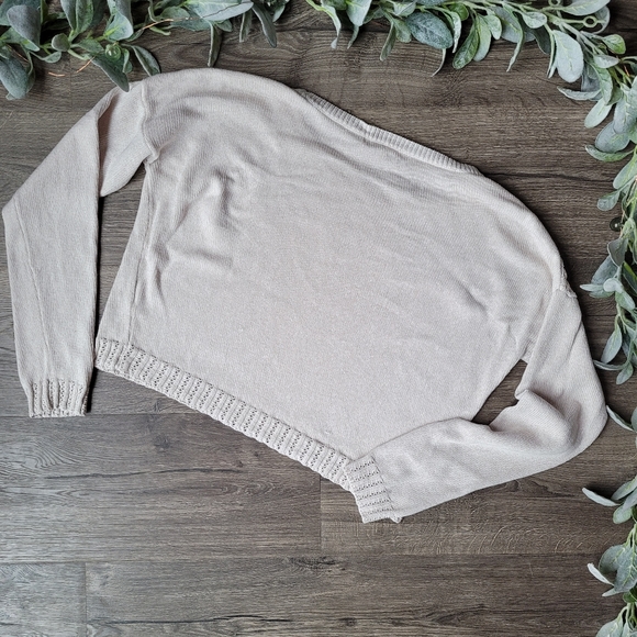 Jack by BB Dakota Cropped Perrie Sweater - Picture 3 of 10